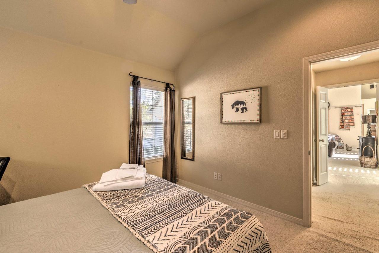 Roomy Ruidoso Retreat With Deck, Grill, And Mtn Views! Eksteriør billede