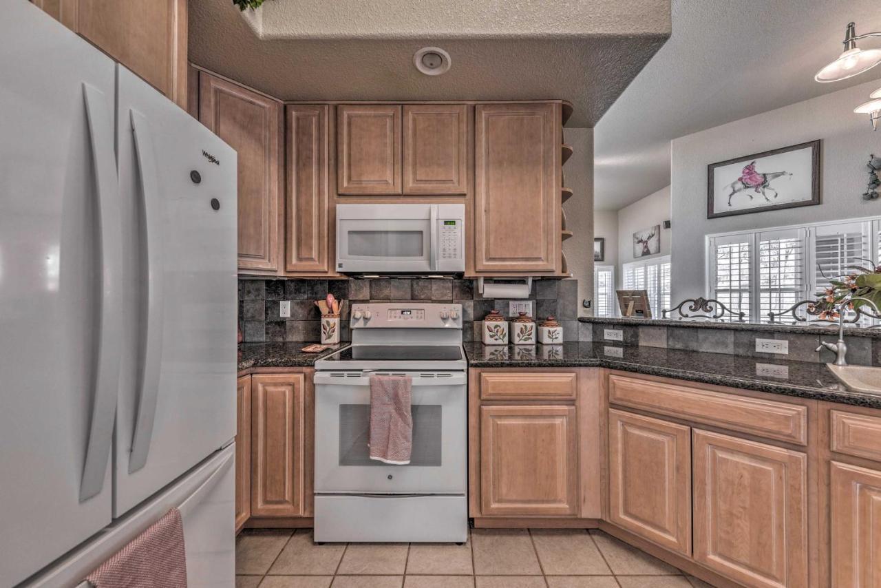 Roomy Ruidoso Retreat With Deck, Grill, And Mtn Views! Eksteriør billede