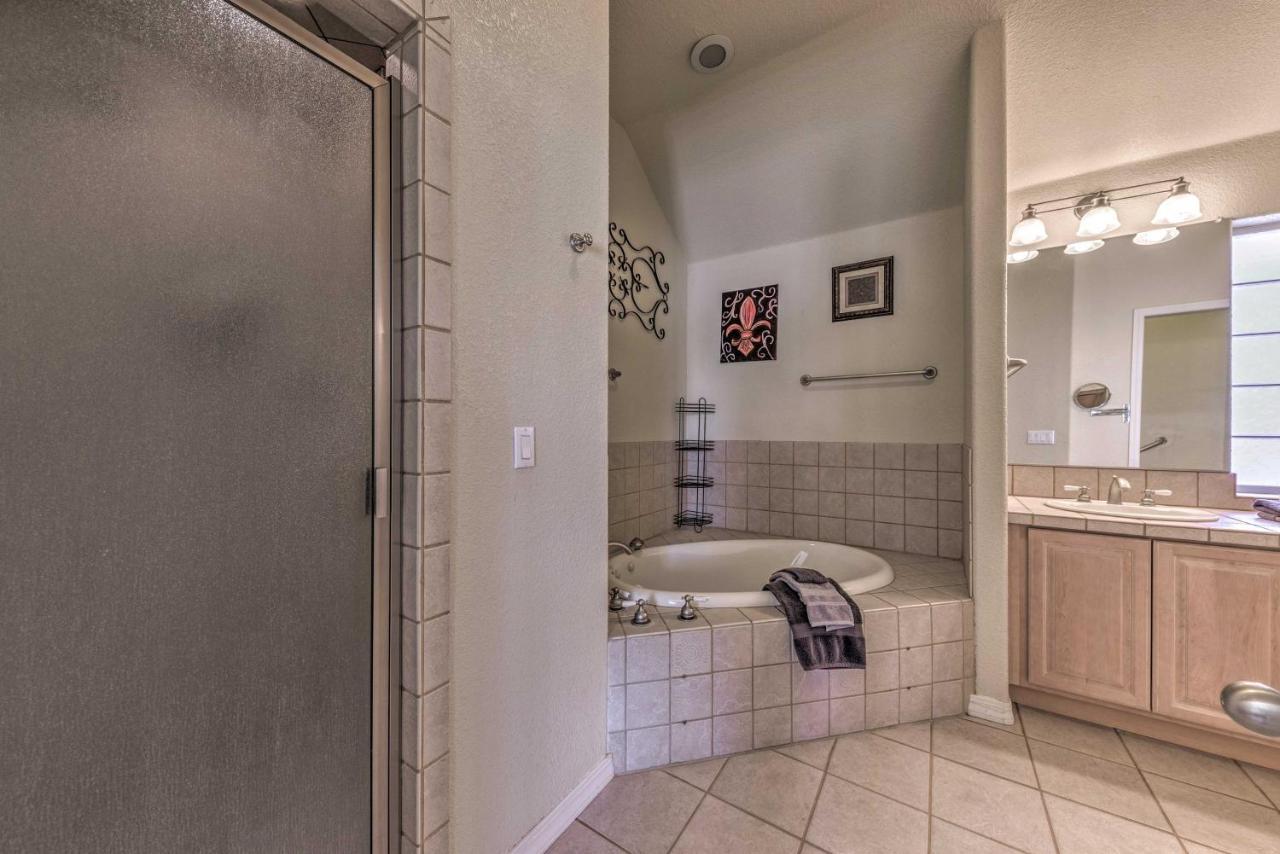 Roomy Ruidoso Retreat With Deck, Grill, And Mtn Views! Eksteriør billede