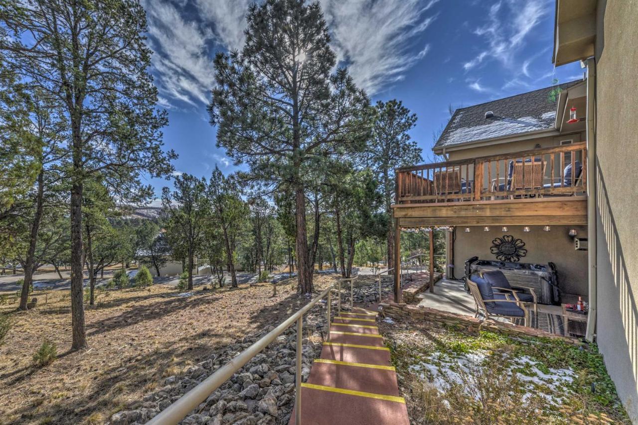 Roomy Ruidoso Retreat With Deck, Grill, And Mtn Views! Eksteriør billede